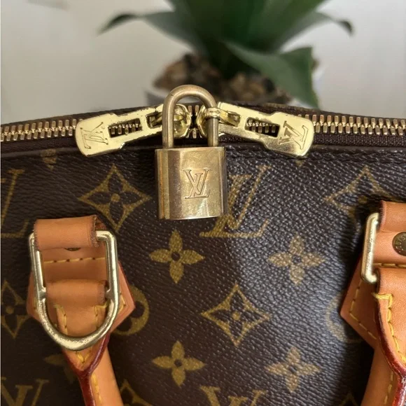 ALMA PM ABSOLUTELY BEAUTIFUL π - Picture 6 of 13